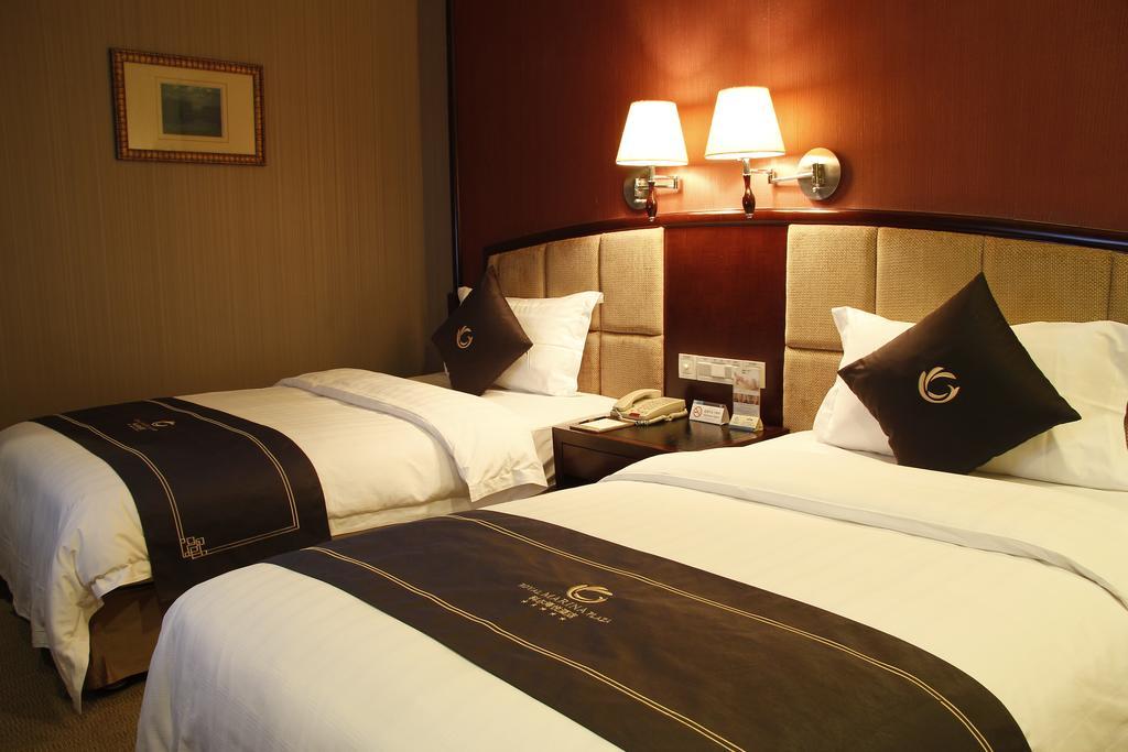 The Royal Marina Plaza Hotel Guangzhou Exterior photo